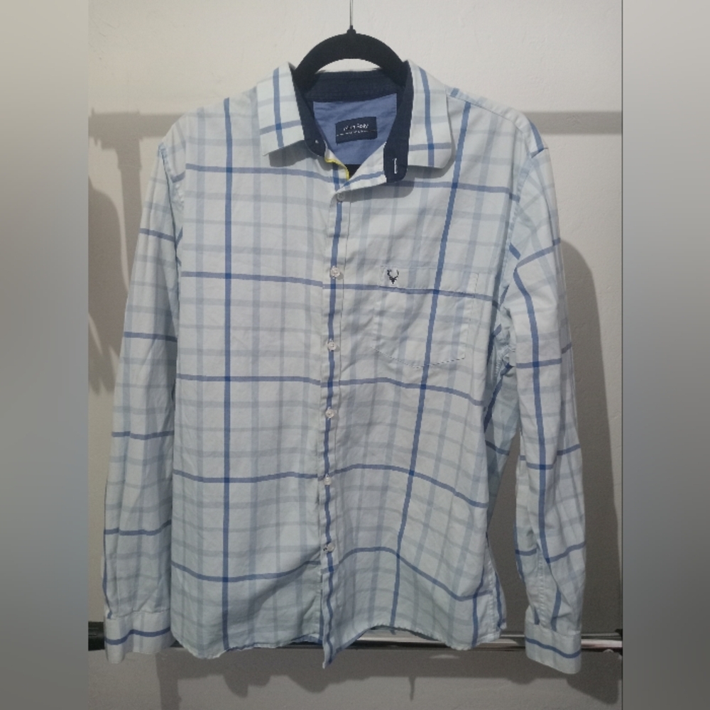 Allen Solly Blue and White Checkered Mens Shirt L